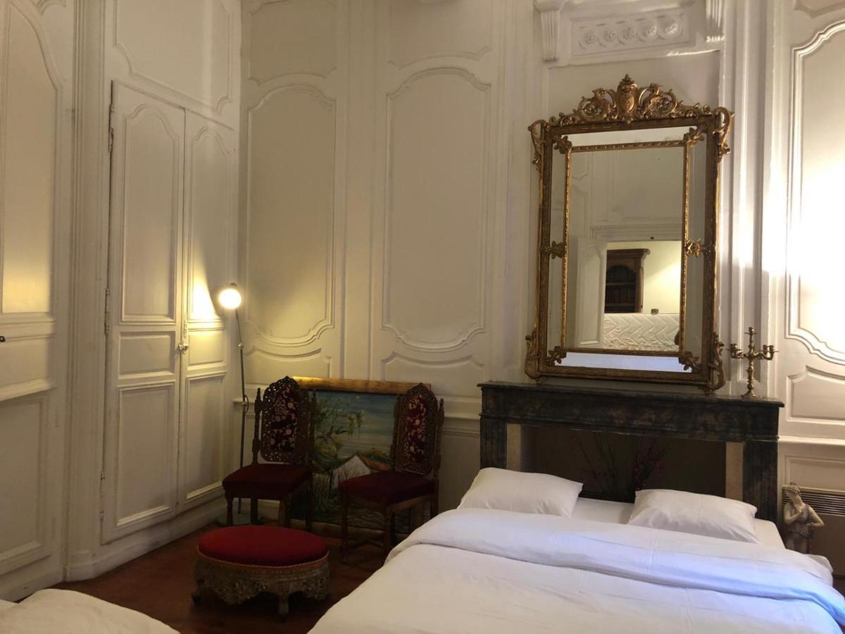 Cosy Appartement In Old City Center Bordeaux Exterior photo