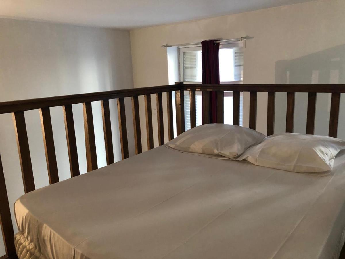 Cosy Appartement In Old City Center Bordeaux Exterior photo