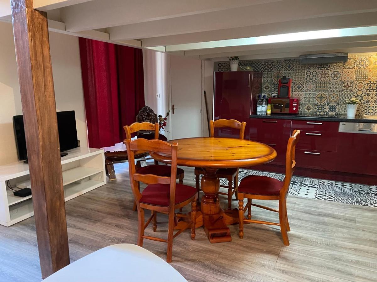Cosy Appartement In Old City Center Bordeaux Exterior photo