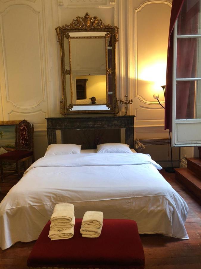 Cosy Appartement In Old City Center Bordeaux Exterior photo